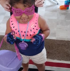 Meet your Posher, Loriann